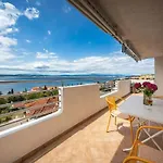 Inviting In * Crikvenica
