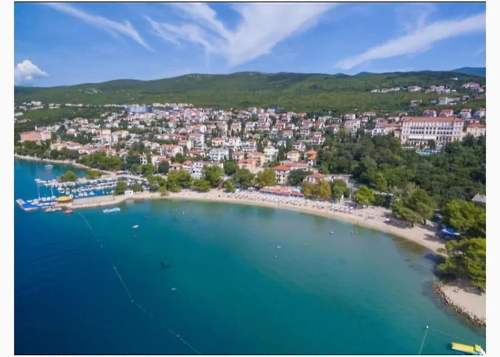 Inviting In Διαμέρισμα Crikvenica